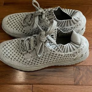 NWB nobull Womens runners